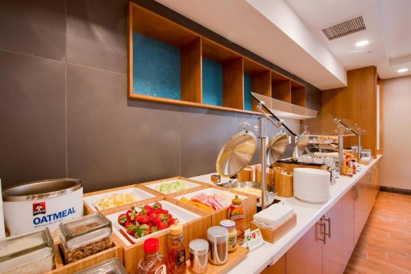 SpringHill Suites by Marriott Orlando Lake Buena Vista South image 26